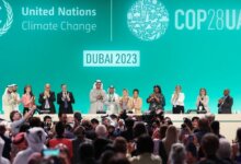 Les résultats du Sommet COP 28 : un accord historique sur la transition des énergies fossiles, malgré les défis et les appels mondiaux à l'action.